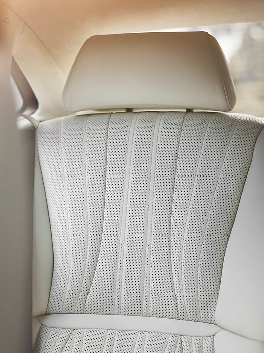 Lexus Flagship Finish | Craftsmanship | Lexus UK